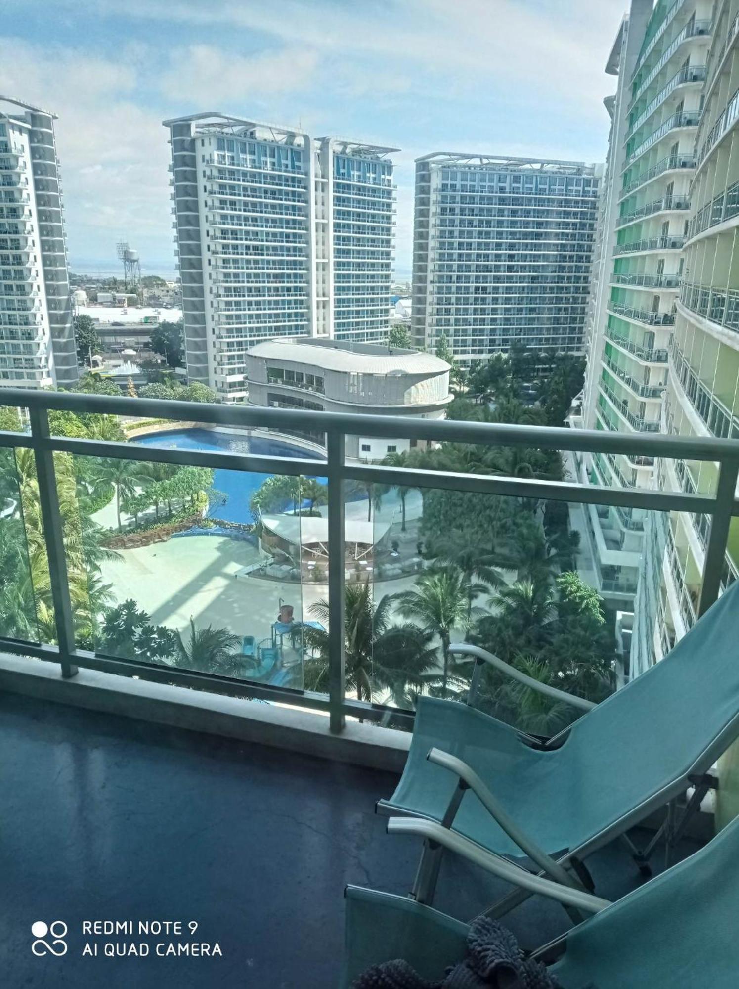 Azure Metro Manila