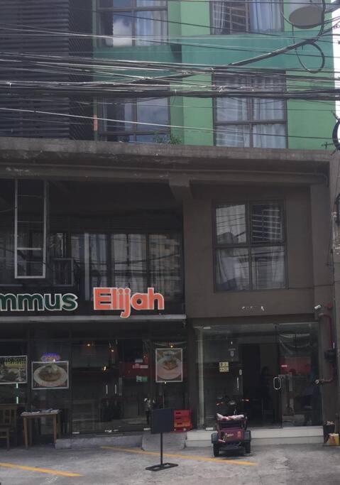 Spacious B305 Apartment Manila