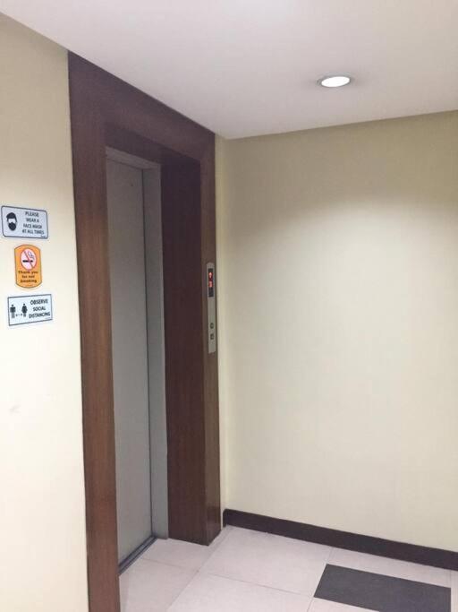 Spacious B303 Apartment