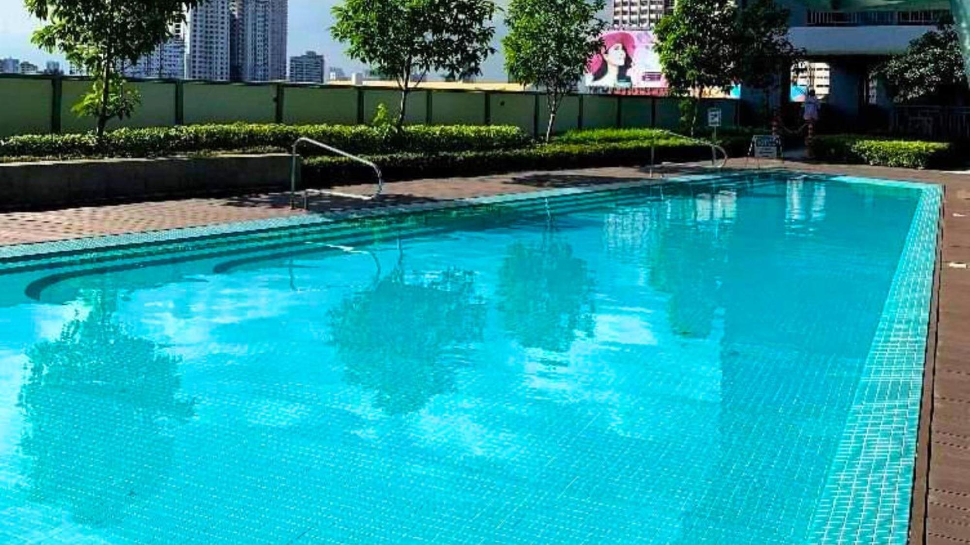 Apartment Alexa In Fame Residences Mandaluyong Near Sm Megamall *