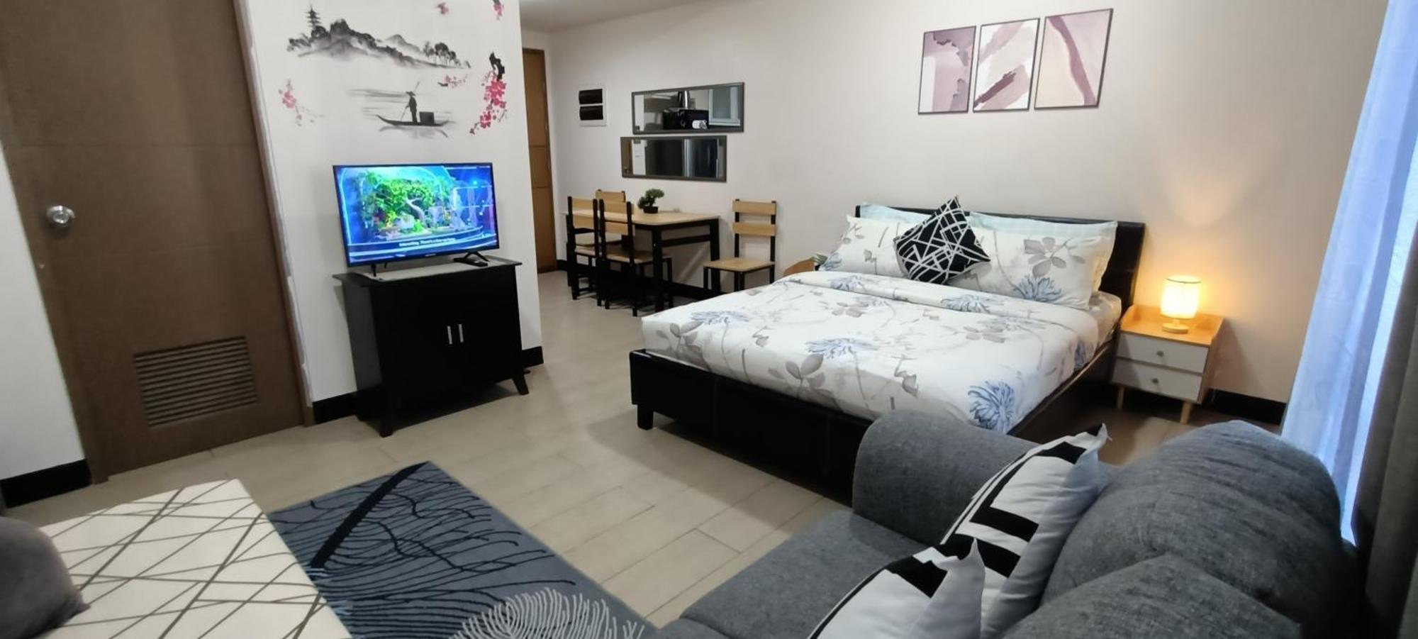 Hilanders Condotel Across Terminal 3 * Manila
