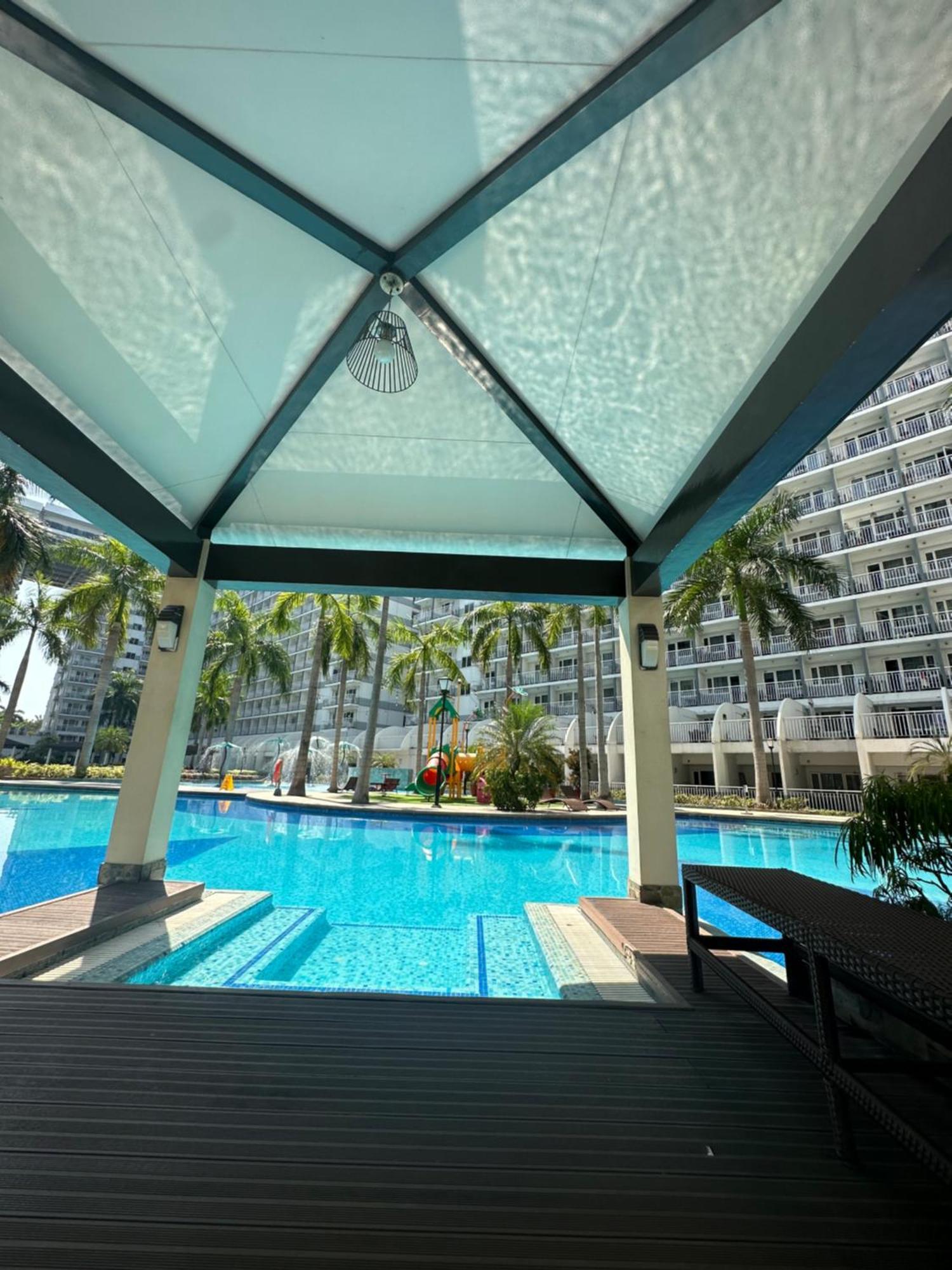 Shell Residences Staycation Homestay *