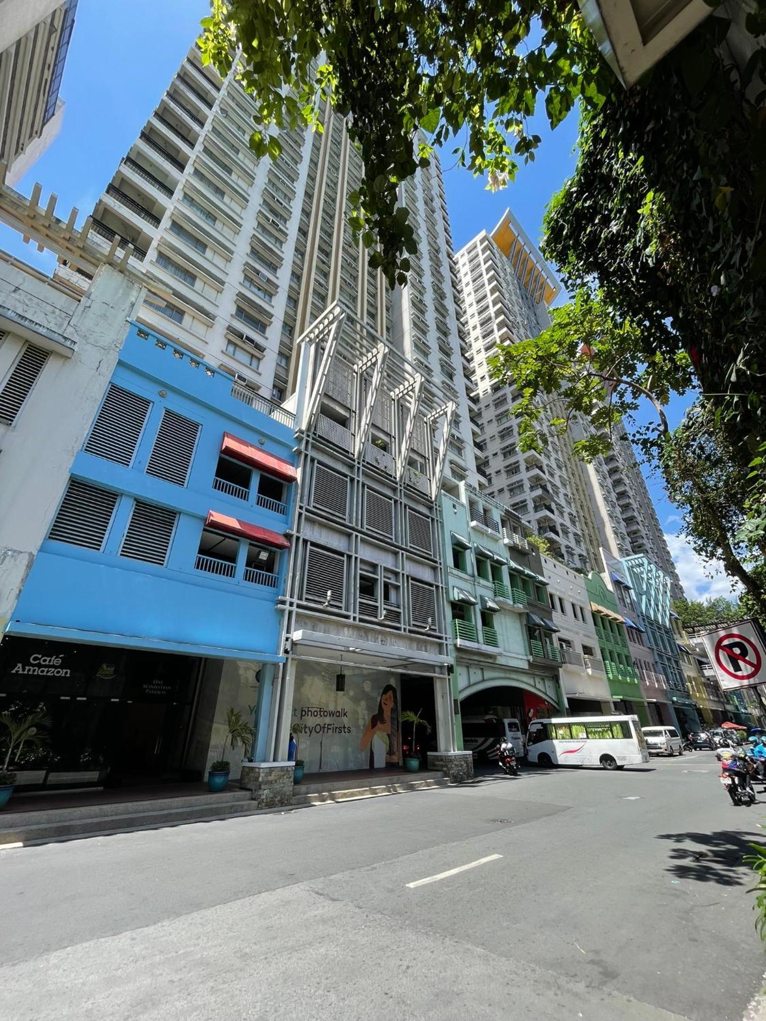 Homestay Plosius Rich At Manhattan Parkway Araneta Cubao