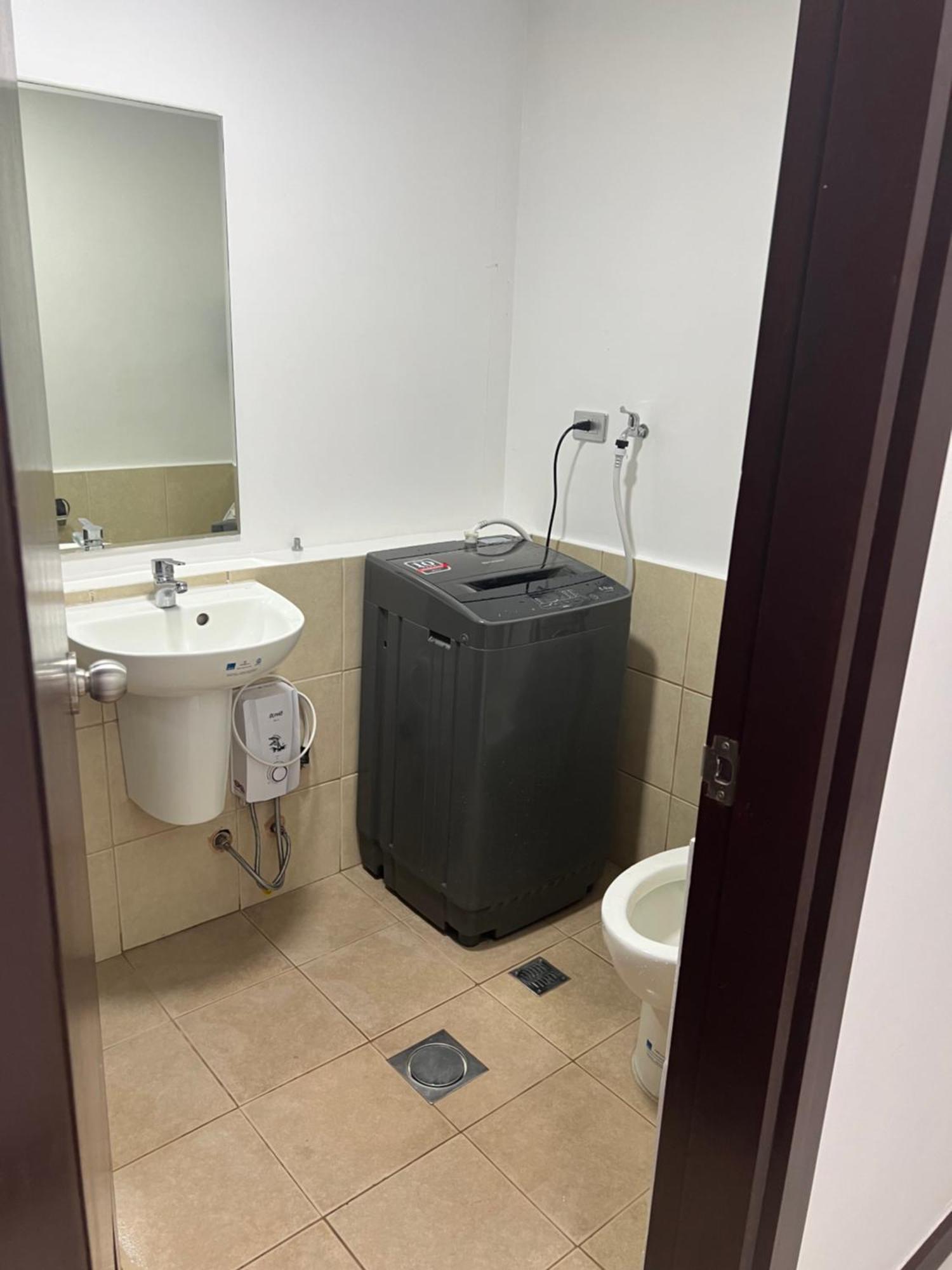 Apartment Unit 23 Greenhills, Annapolis Metro Manila