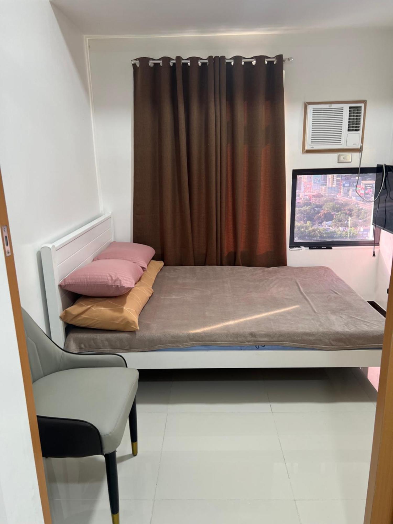 Unit 23 Greenhills, Annapolis Metro Apartment