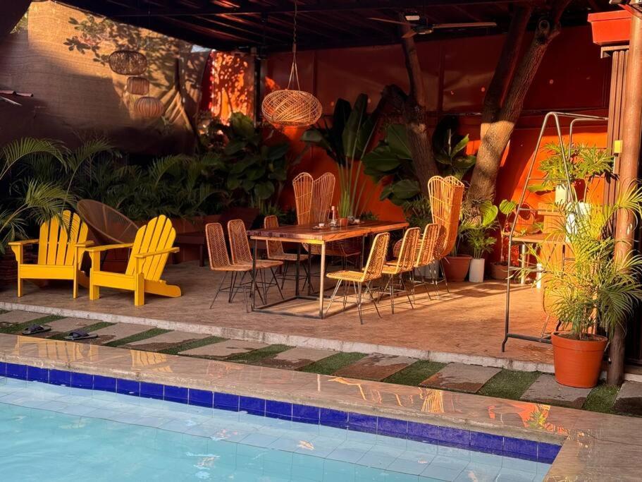 Bay Garden: Tropical Pool Villay *