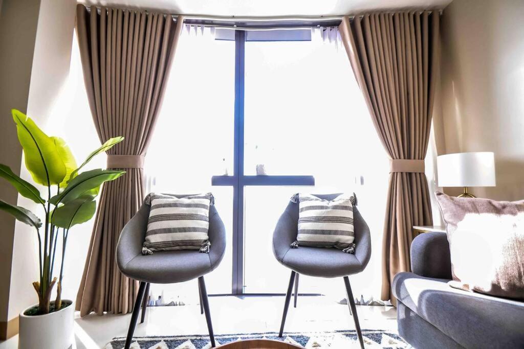 New Modern Luxurious 2bedroom In Eastwood Apartment