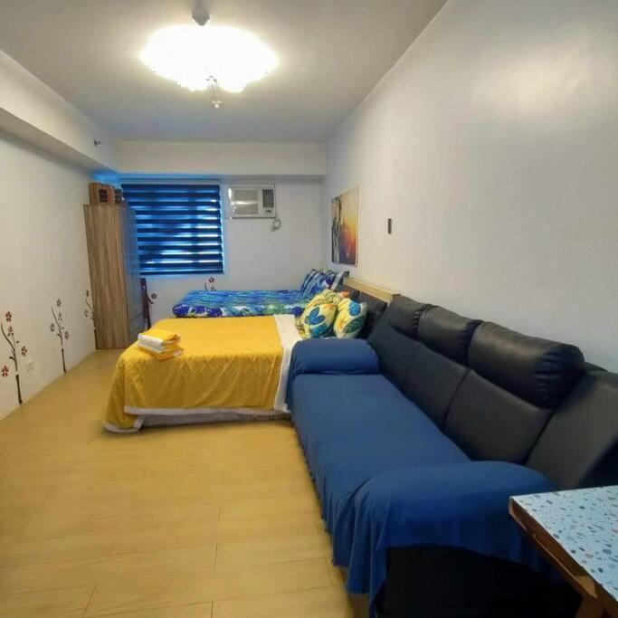 #60 Mplace Tower B 2 Beds *