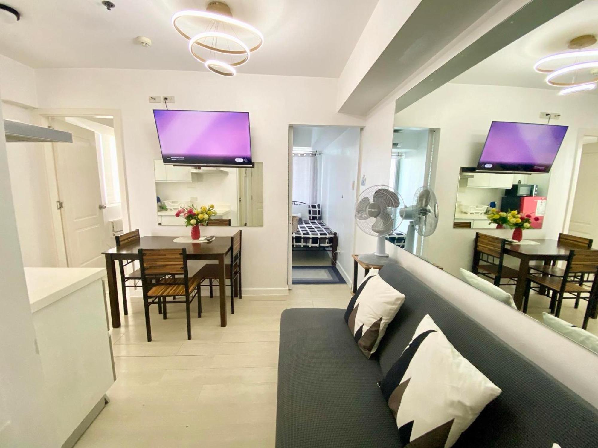 2 Bedroom Azure View 2 Apartment Manila