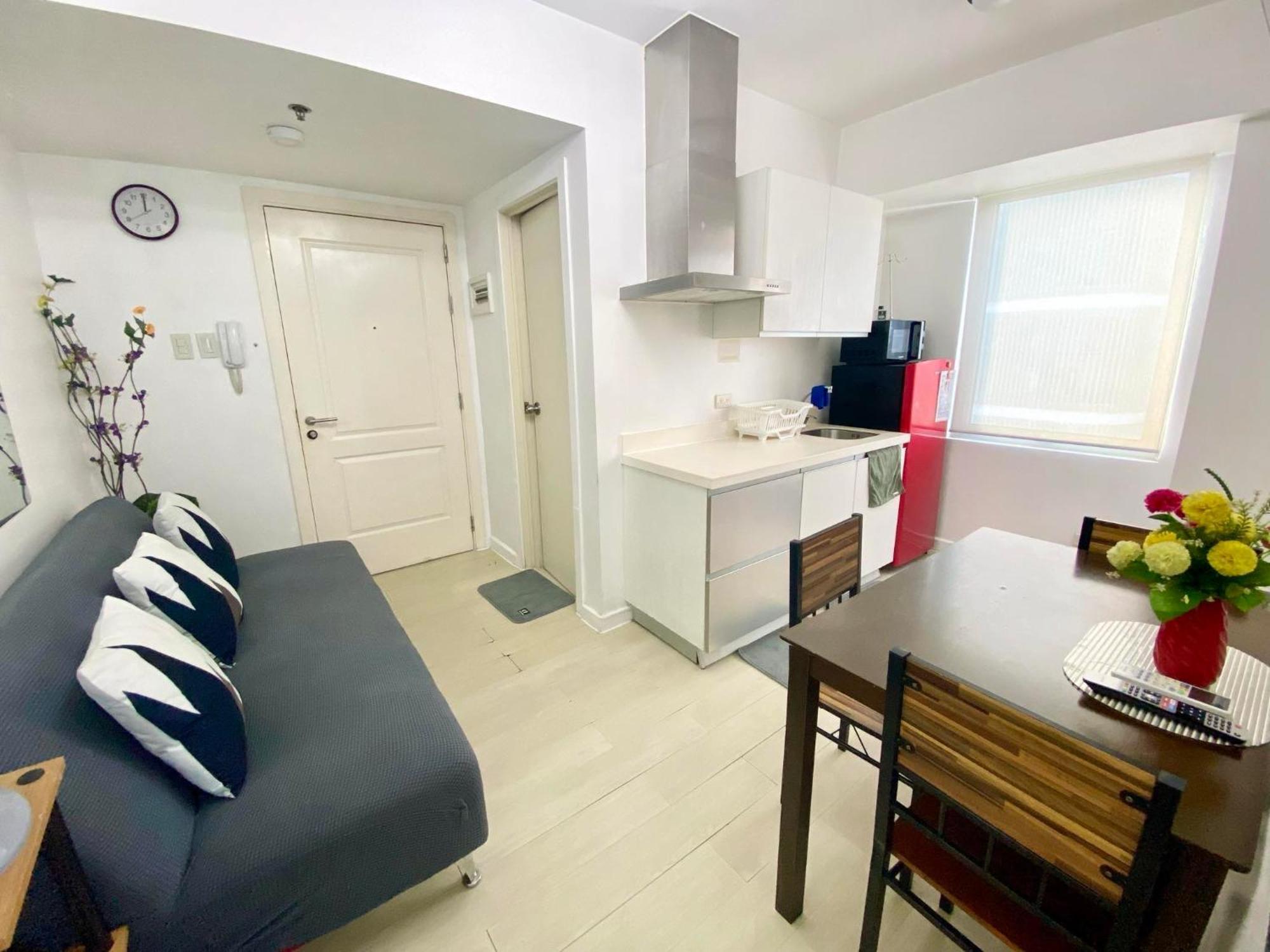 2 Bedroom Azure View 2 Manila