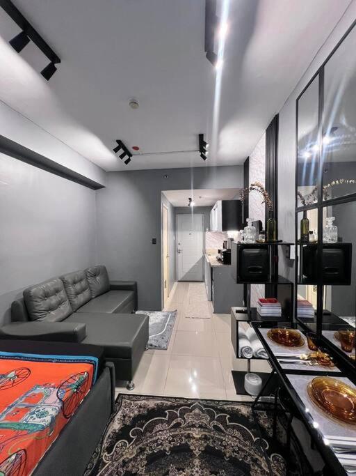 #22 Grass Residences Tower1a 22f * Manila