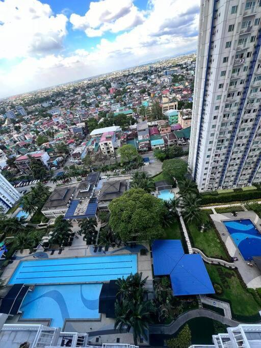 #22 Grass Residences Tower1a 22f Apartment *