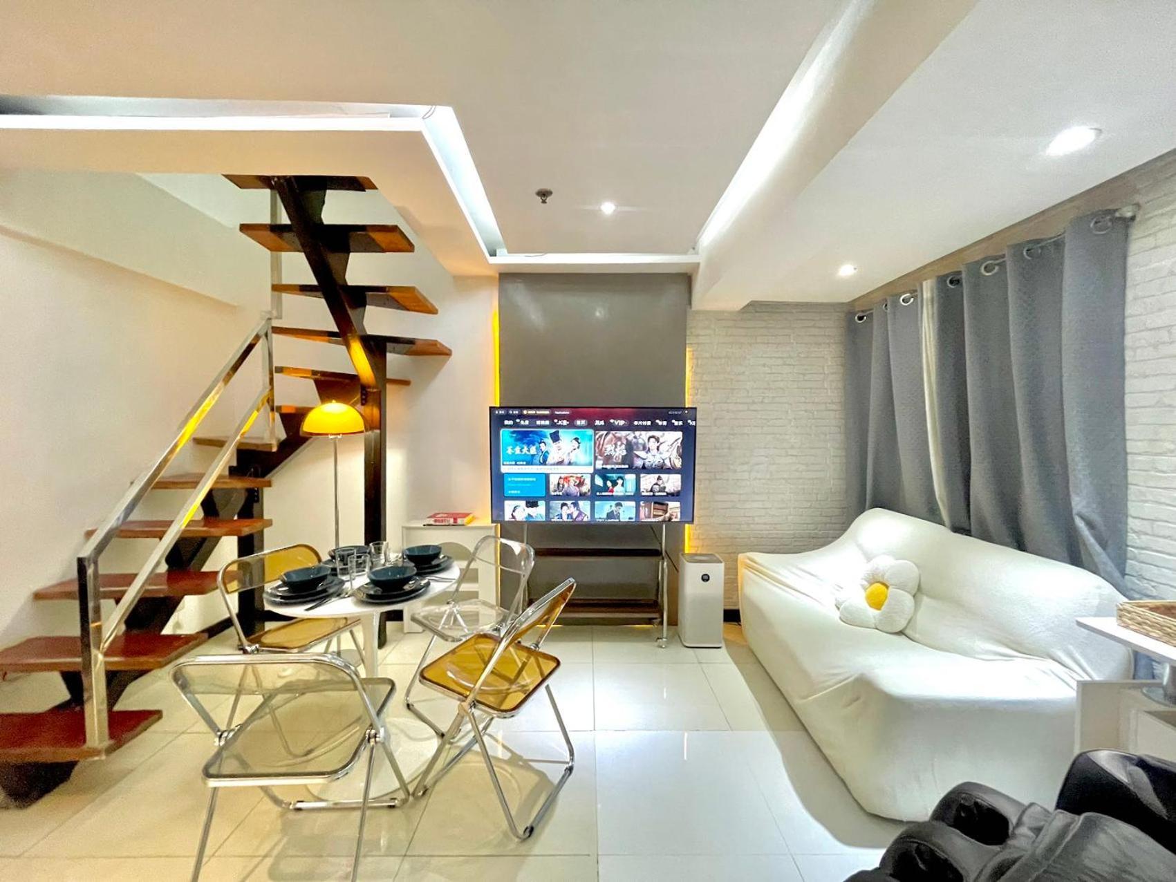 Thompson Victoria Tower Bgc Loft Type 1br Apartment *