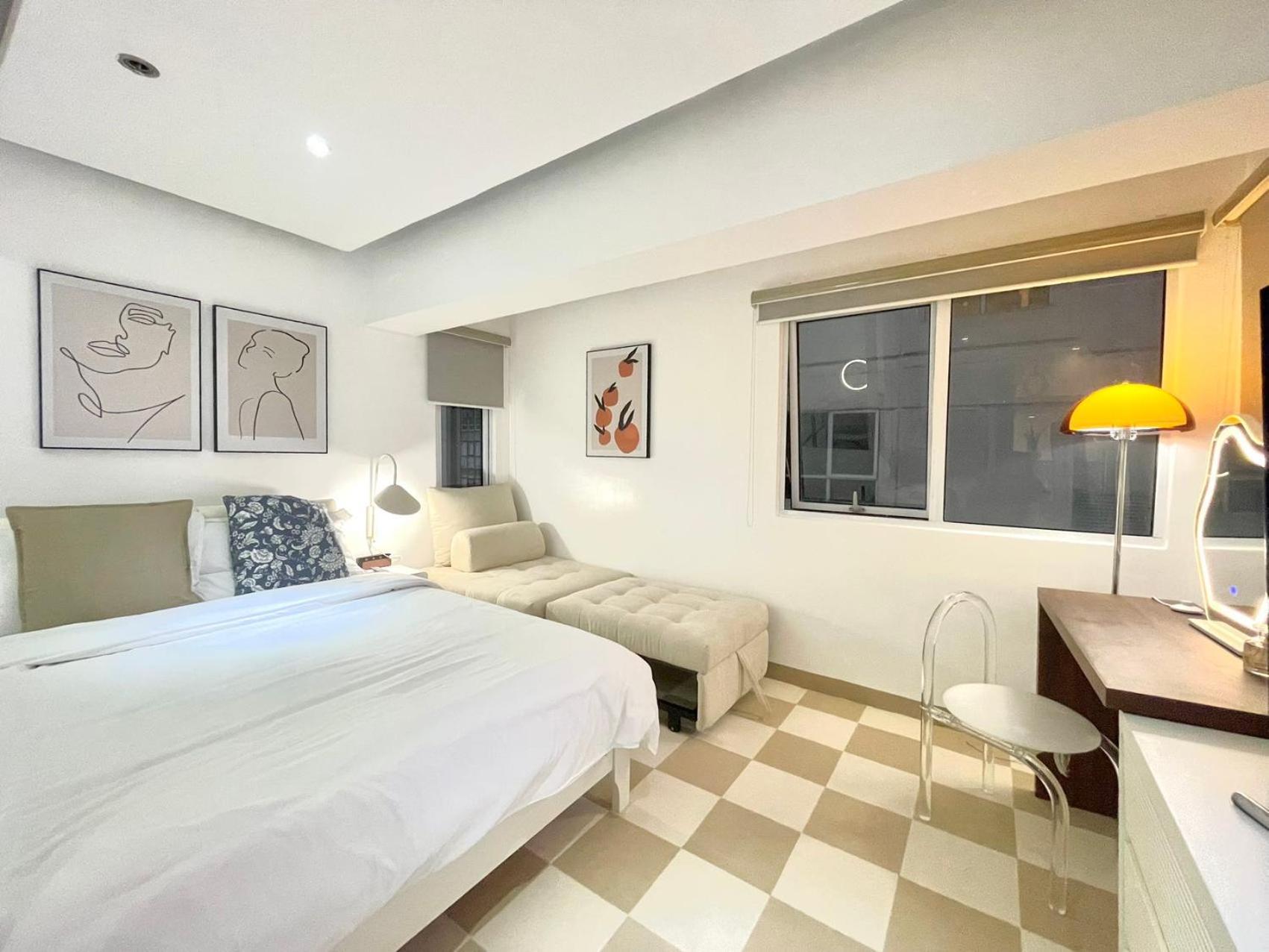 Thompson Victoria Tower Bgc Loft Type 1br *