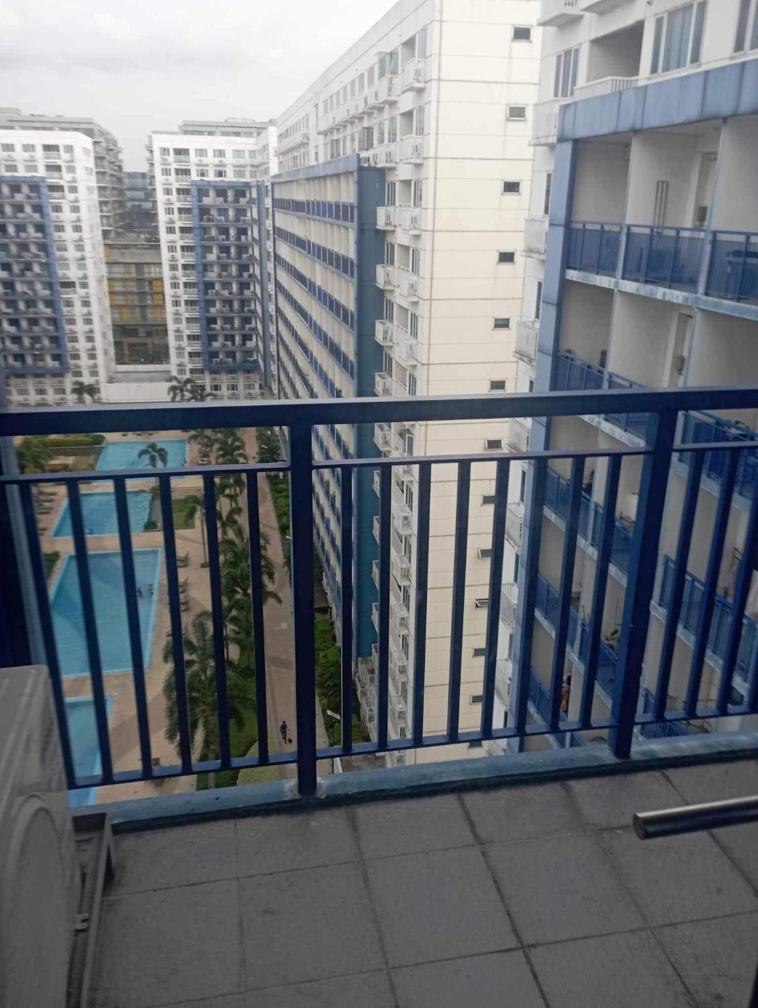 Sea Residences Tower F Pasay Moa Complex *