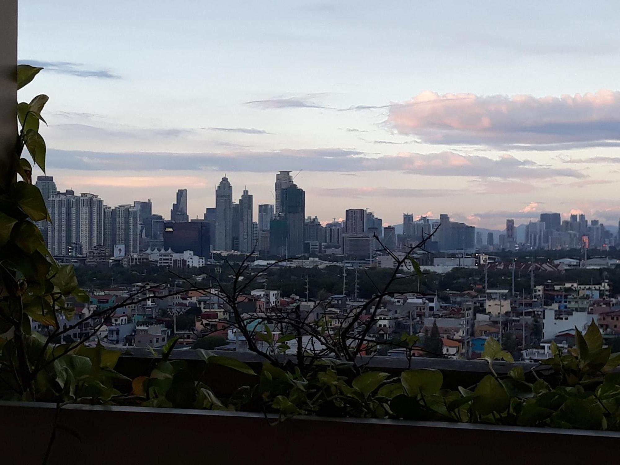 Apartment 150 Newport - Near Naia T3 Airport