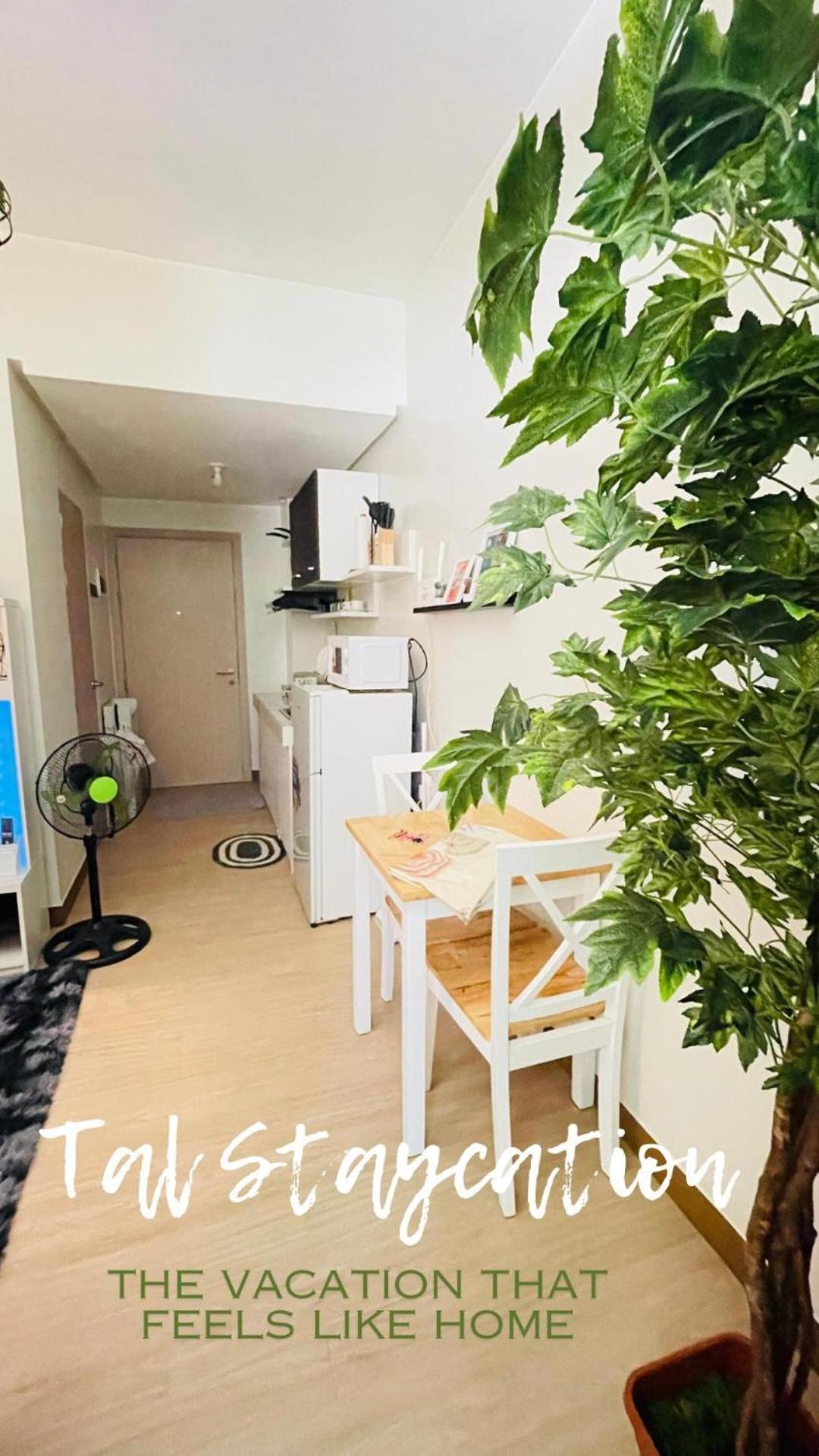 Apartment Tal Staycation 1 Bedroom 1 Bathroom & Kitchen ,neflix,up To 300 To 400 Mbps High Speed Internet Cozy,spacious,accessible New Unit At Smdc Trees Quezon Manila