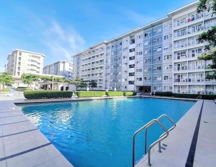 Apartment Hannilex Place- Trees Residences *