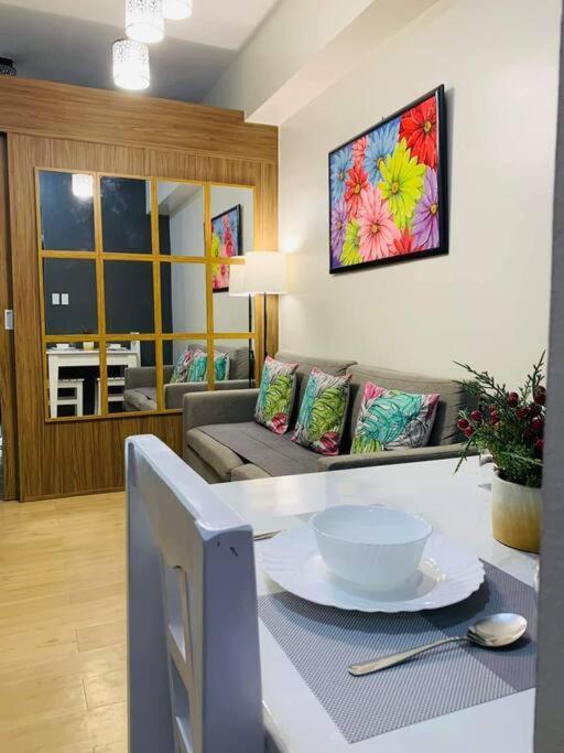 Apartment #30 Spring Residences Tower 2 *