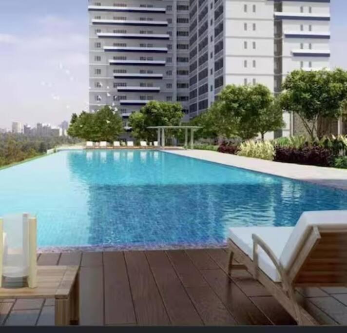 #21 Grass Residences Tower4