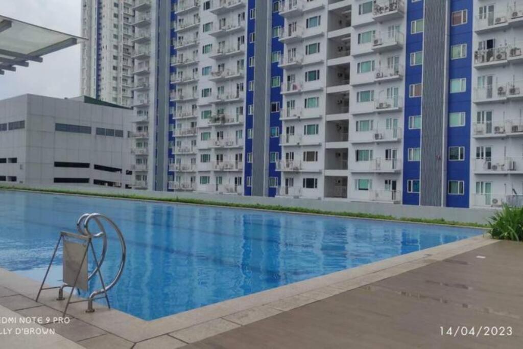 #21 Grass Residences Tower4 Manila