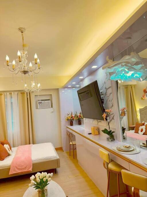 #17-2 Trees Residences Tower9 Manila