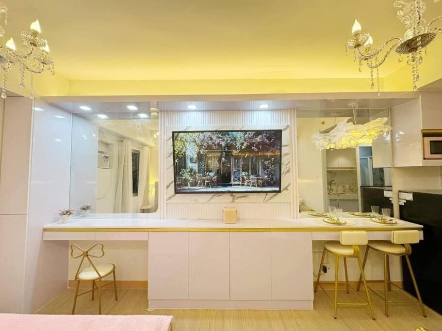 #17-2 Trees Residences Tower9 Manila