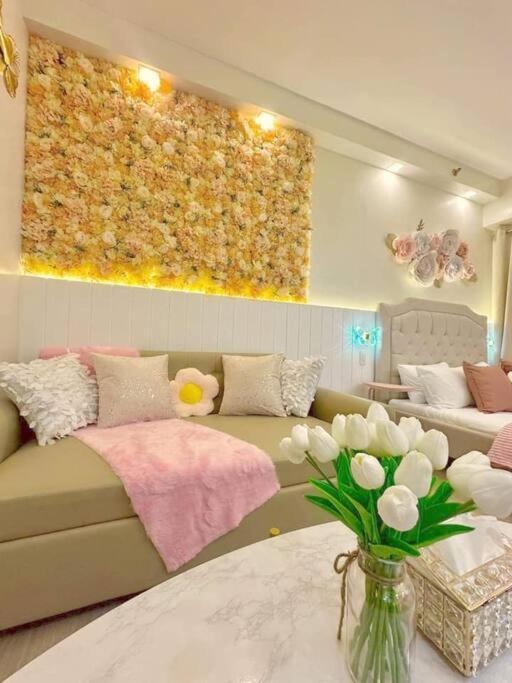 #17-2 Trees Residences Tower9 Manila