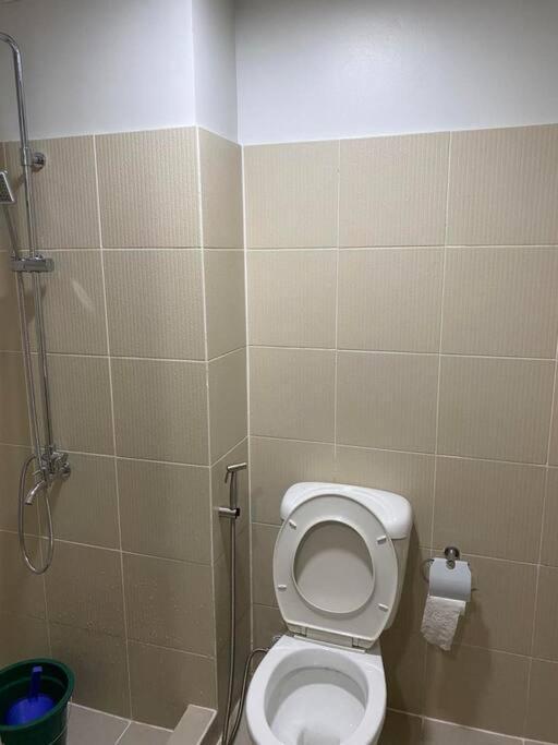 Apartment #7 Grass Residences Tower4 41f *