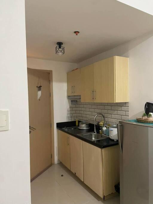 Apartment #8 Grass Residences Tower3 22f Manila