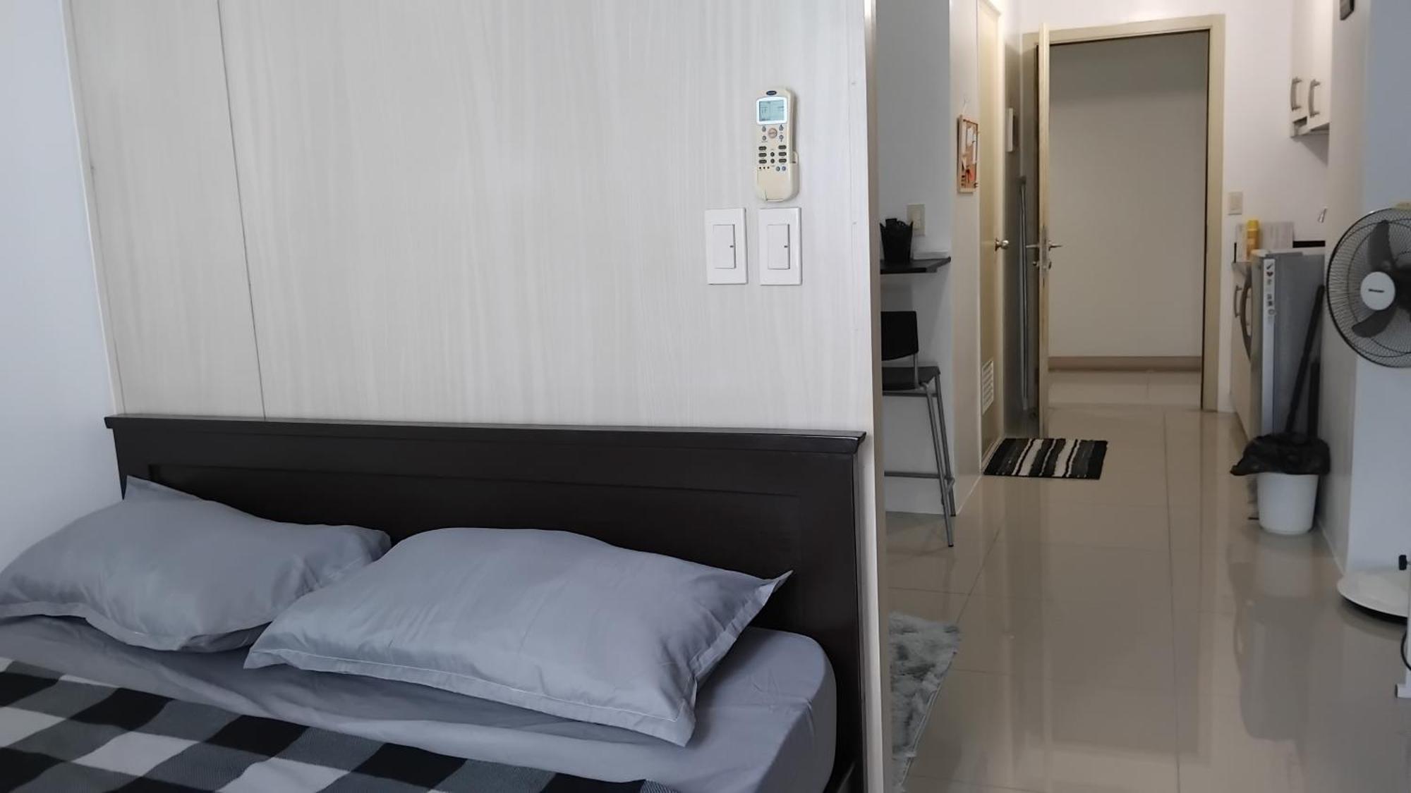 Dizer's Crib 1br Tower B-jazz Apartment Manila