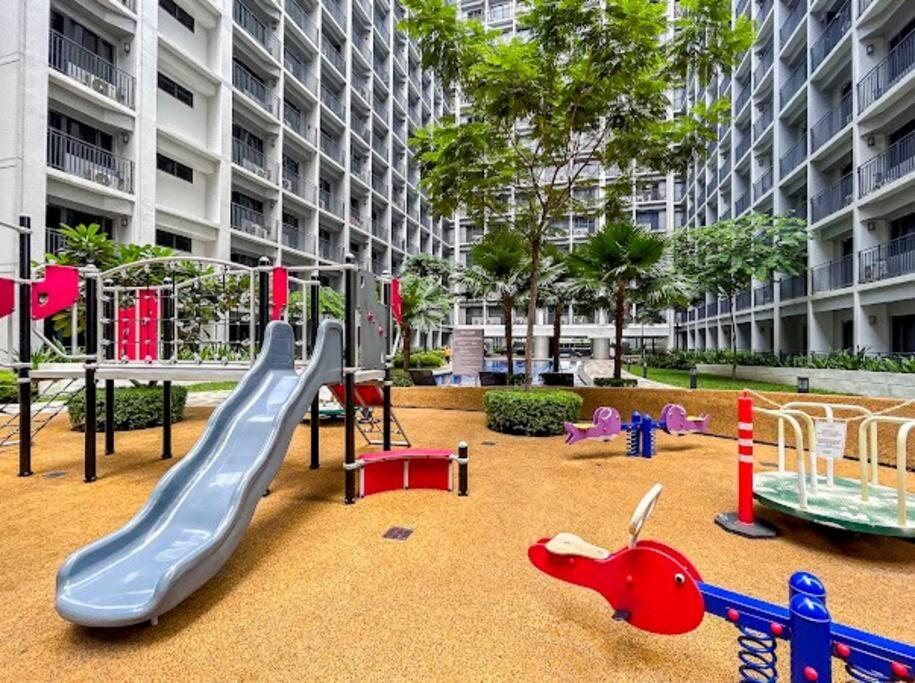 Apartment 2 Condos, 5 Beds, 2 Cr @ Shore2 Moa