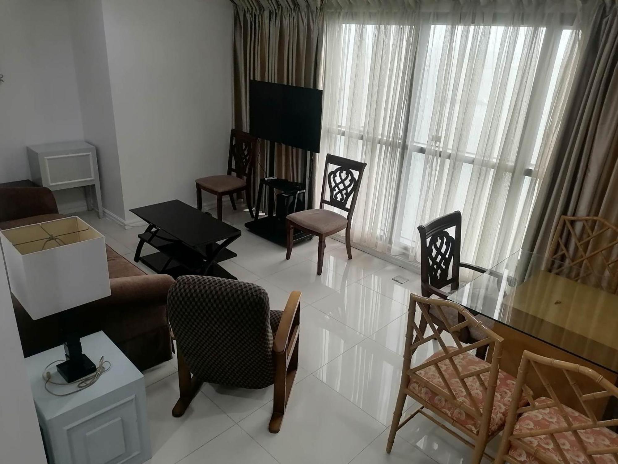 Apartment Roxas Blvd Stunning Near Us Embassy Manila