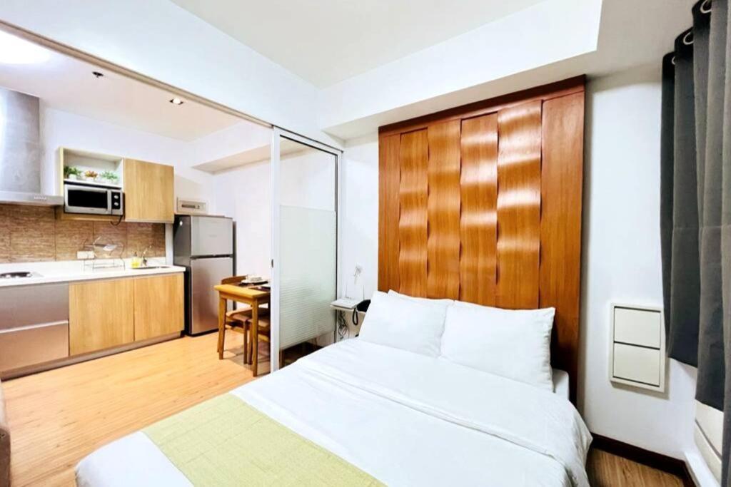 Simple Wooden Style Unit