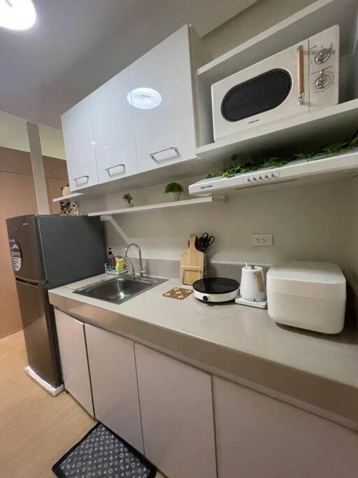 Chillax Nordic Ps4 Ktv Netflix Coffee Games Apartment Manila