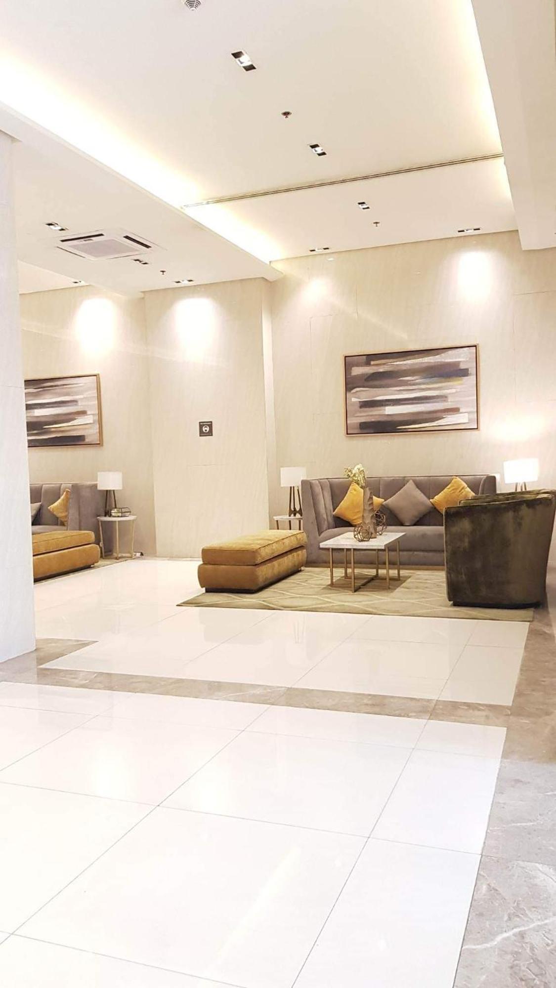 101 Newport Blvd Unit 2a Cluster 4 By Rechelle Nunag