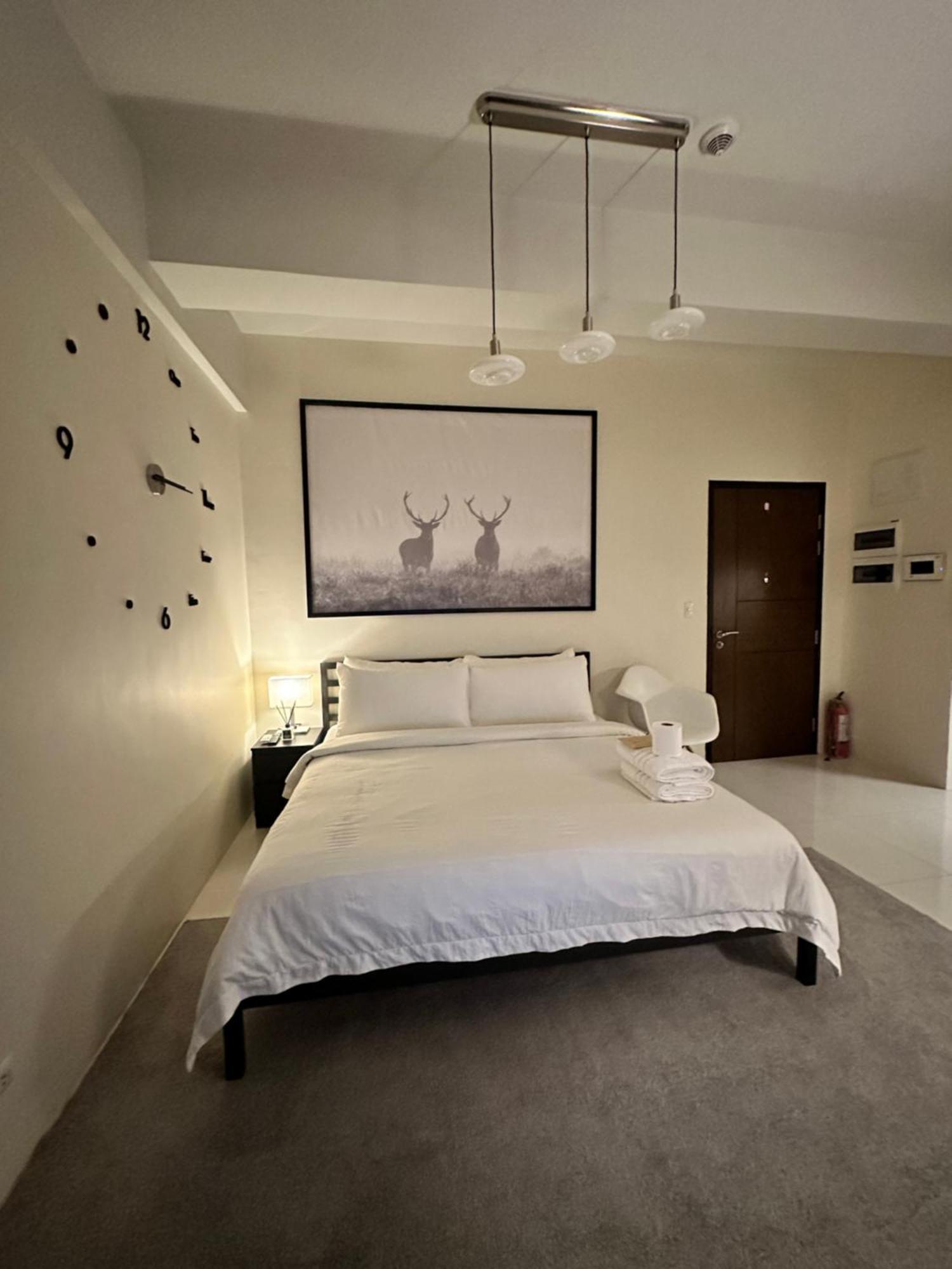 101 Newport Blvd Unit 2a Cluster 4 By Rechelle Nunag Apartment Manila