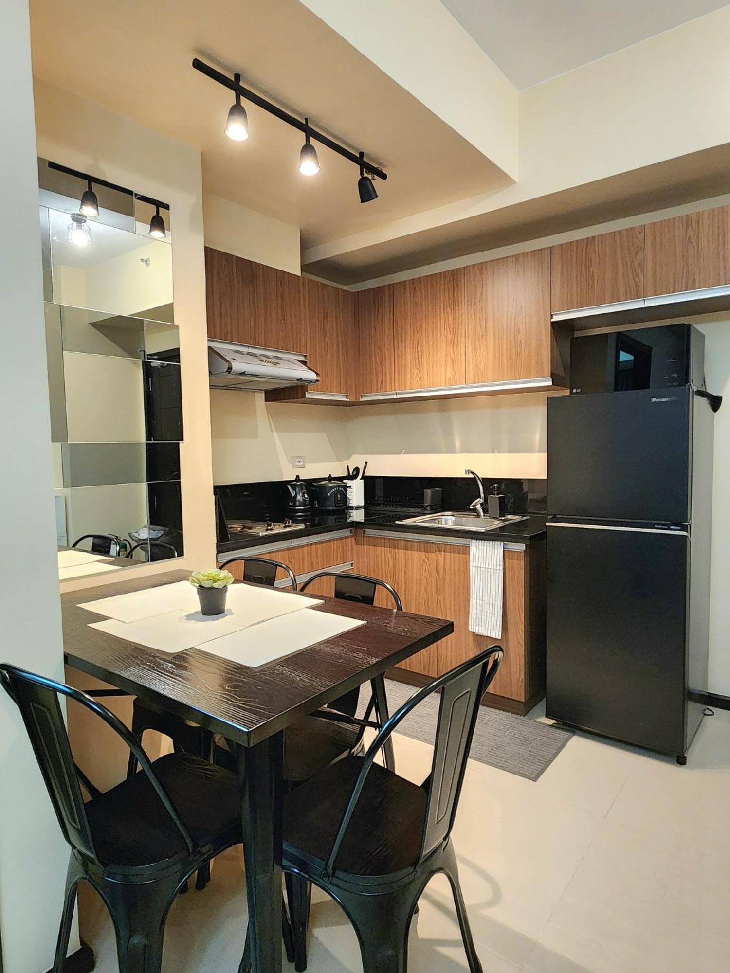 The Radiance Bay Sierra In Pasay Apartment *