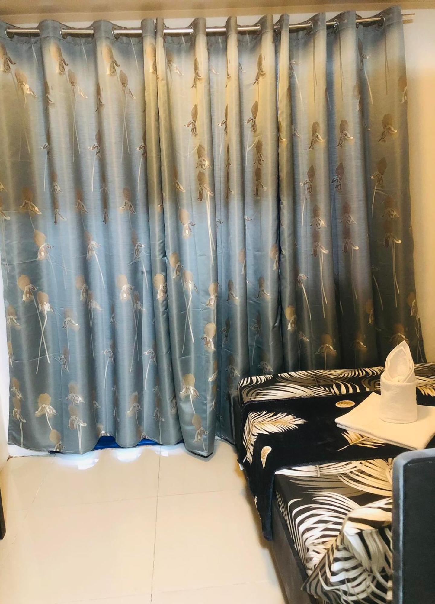 Sea Residences Moa - Karla Apartment *