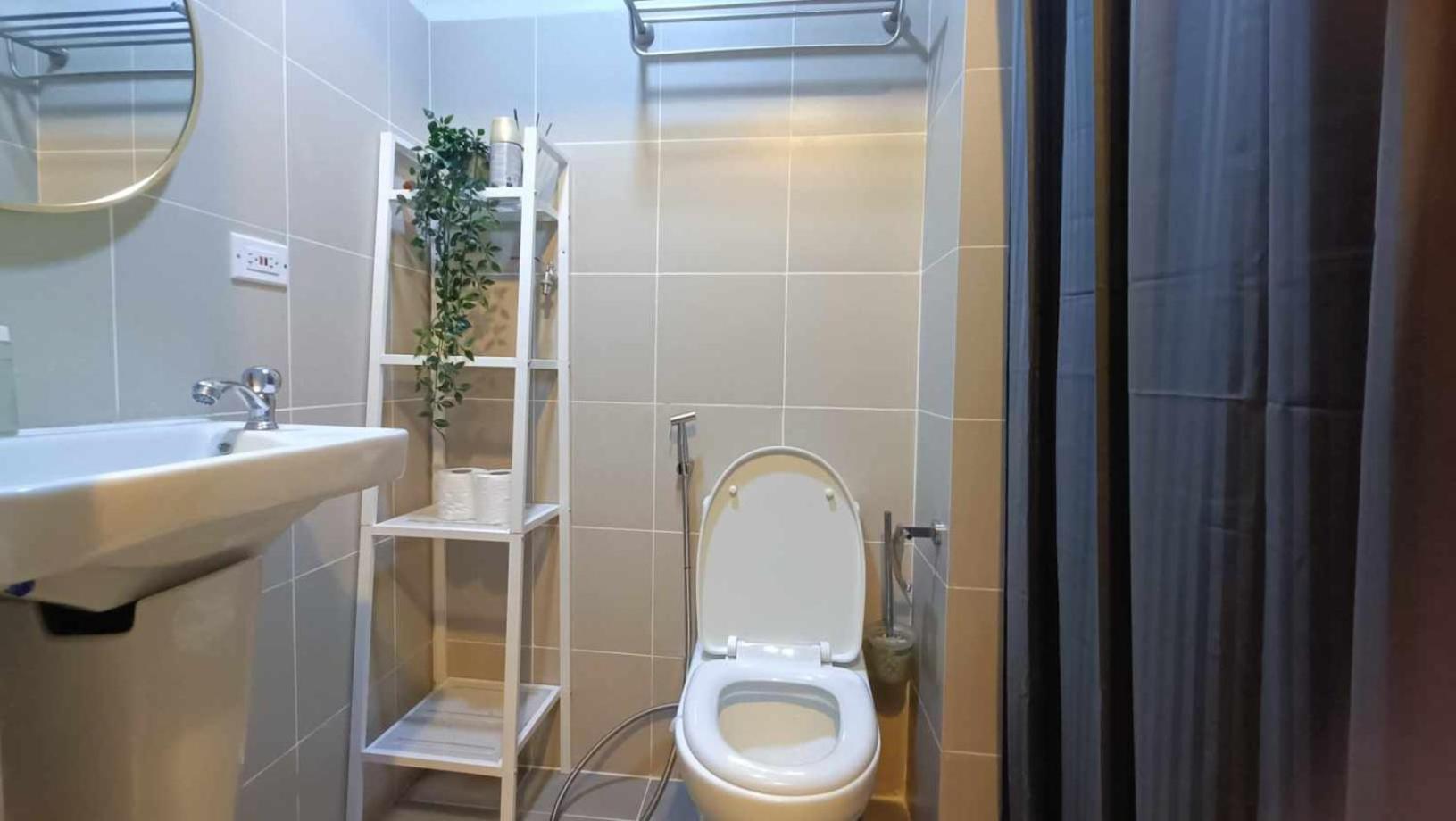 3611 Coast Residences Apartment *