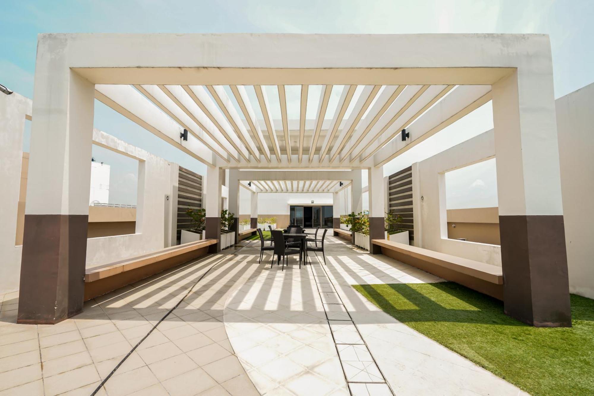 Apartment The Radiance Bay 2 *