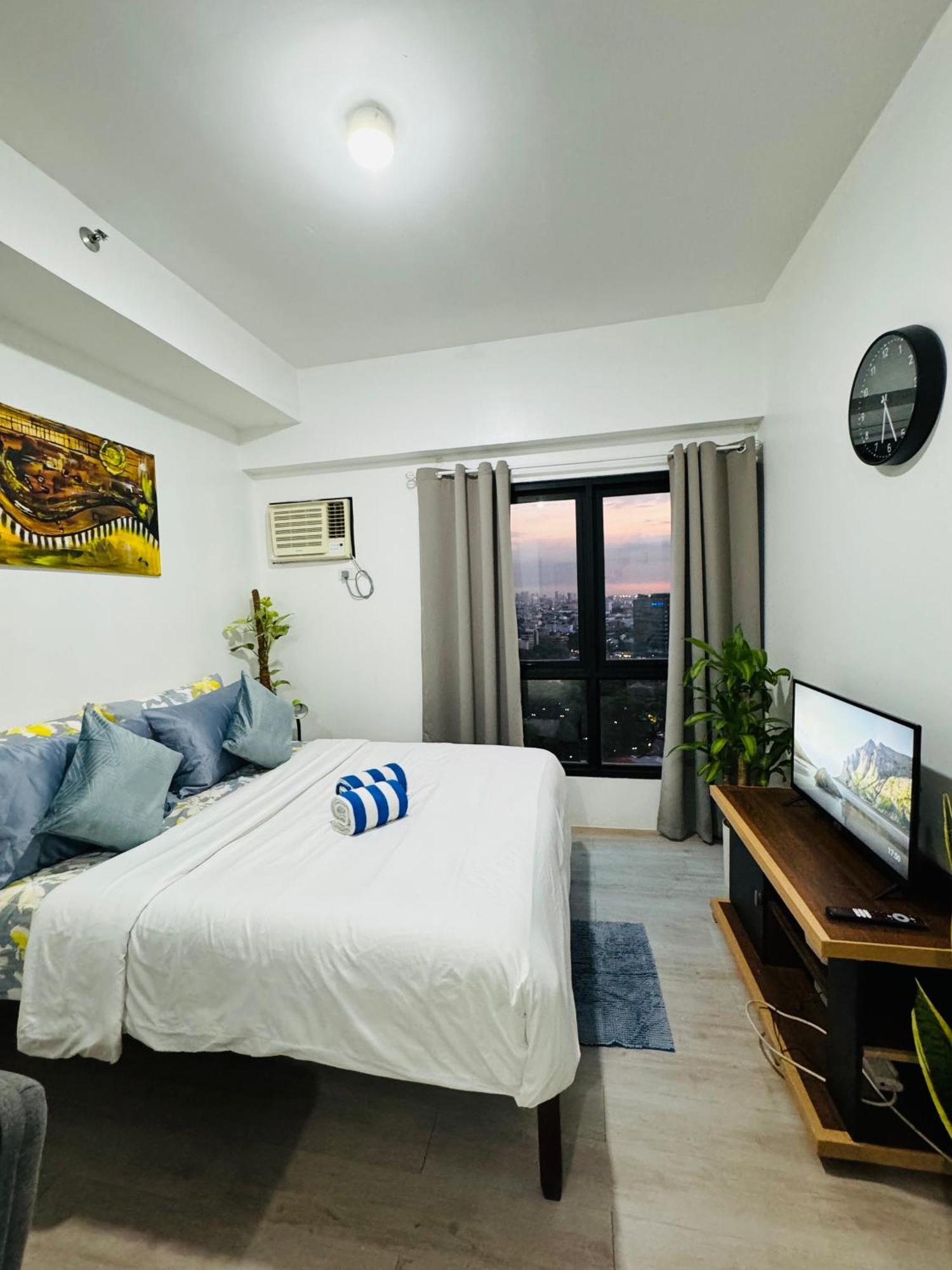 Vinia Infinity 1 Near Malls With Wifi And Netflix Apartment