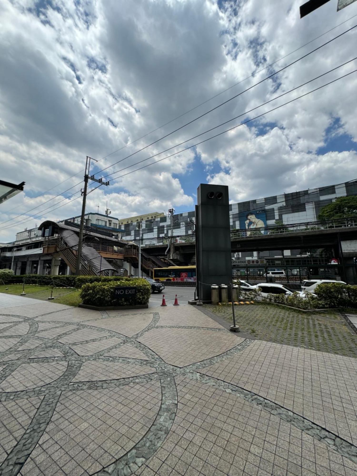 Vinia Infinity 1 Near Malls With Wifi And Netflix Apartment Manila