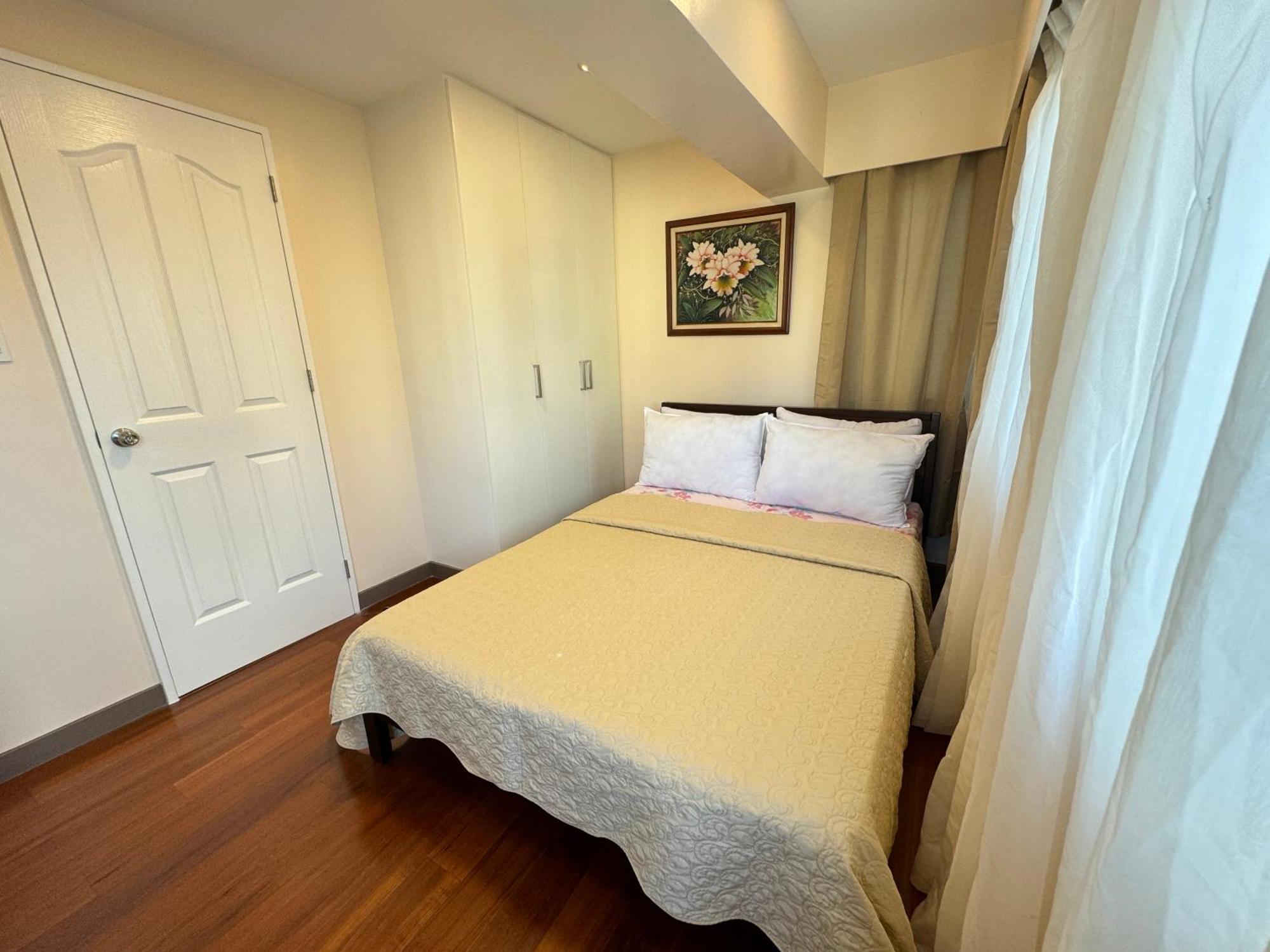 Brand New 2br In Bgc With Wifi Netfix And Manila