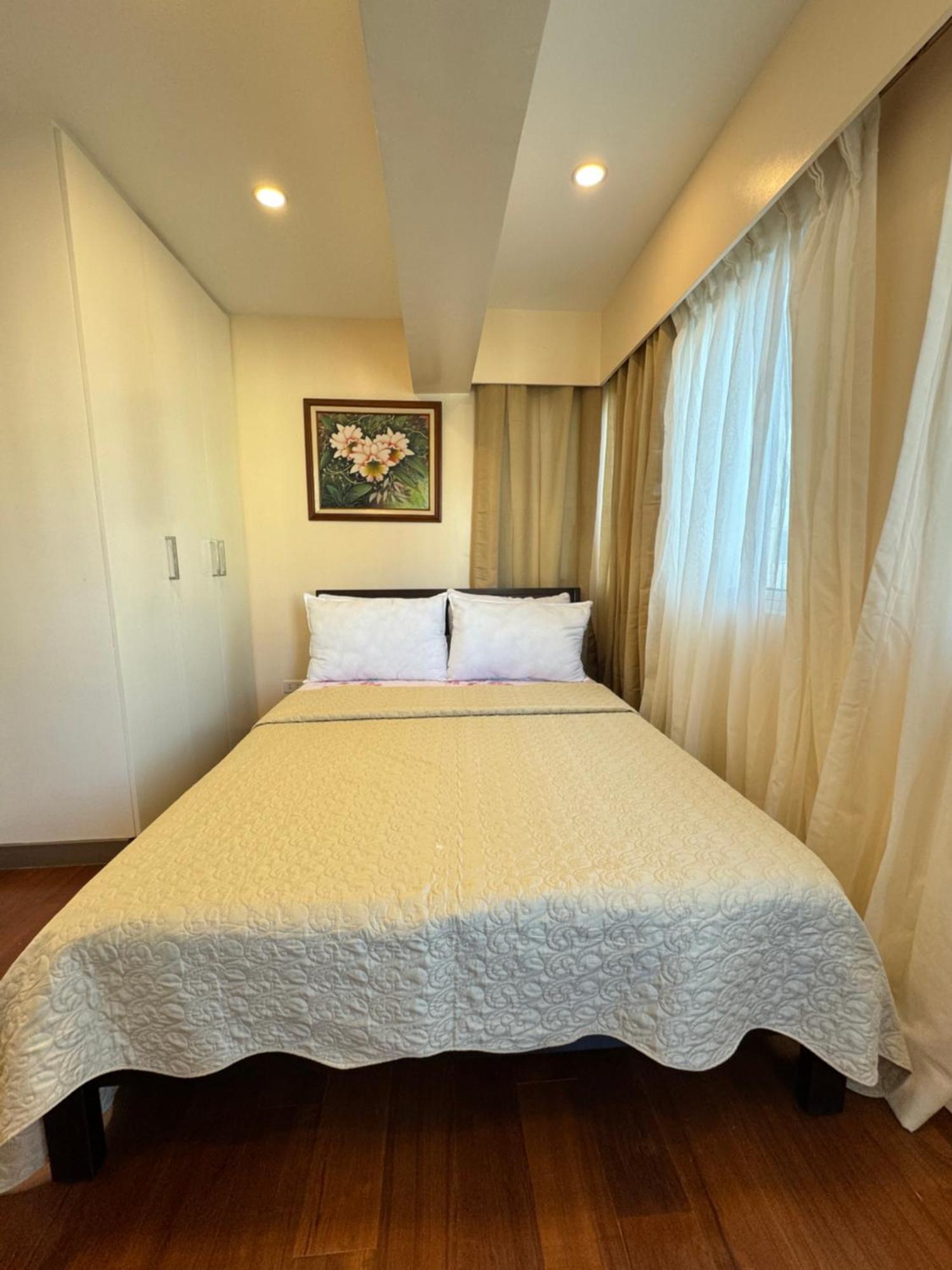 Apartment Brand New 2br In Bgc With Wifi Netfix And