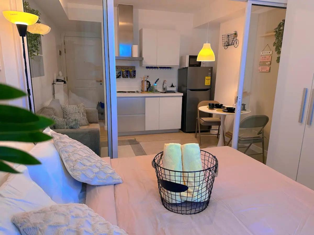 Azure Beach Residences By Andre Apartment