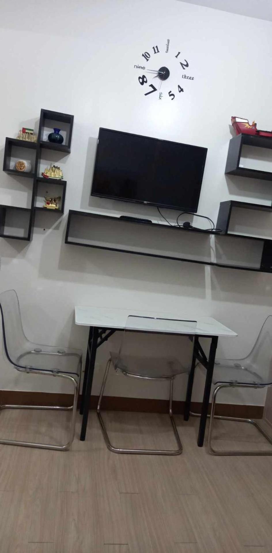 Trees Residences 1 Bedroom With Netflix And Bluetootth Karaoke Speaker With 2 Mini Microphone