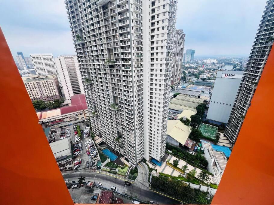 1br Condotel At Sunshine100 Plaza - 28f #ss04 Manila