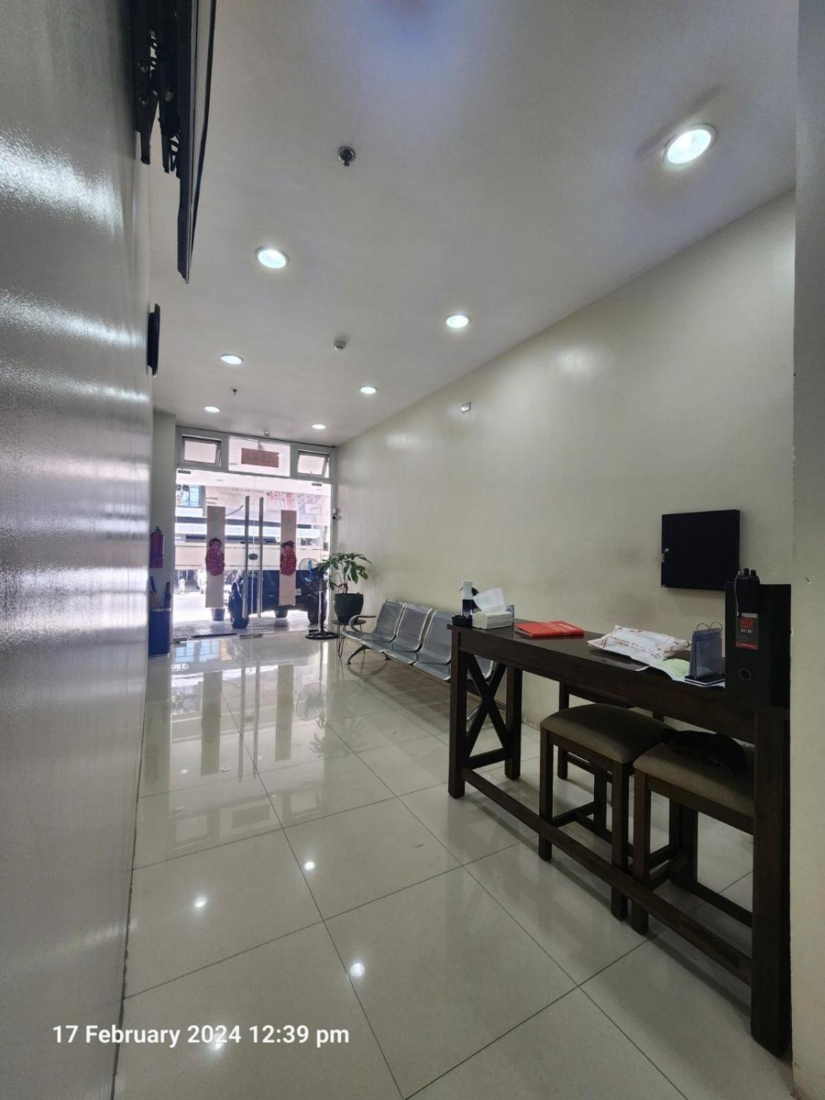 Vlcc Building Apartment