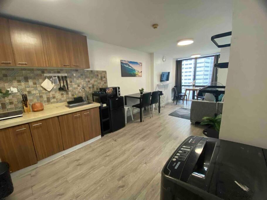 41sqm 1br In Center Of Ortigas Center *